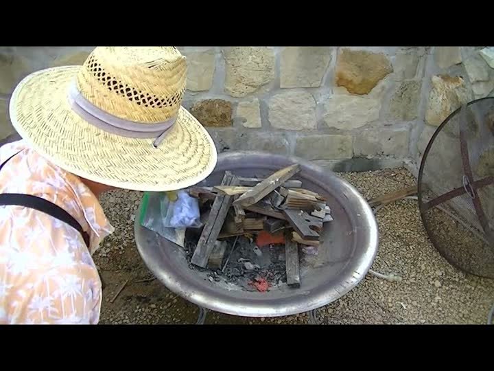 Building A Fire With The Wazoo Bushcraft Fire Starter Necklace